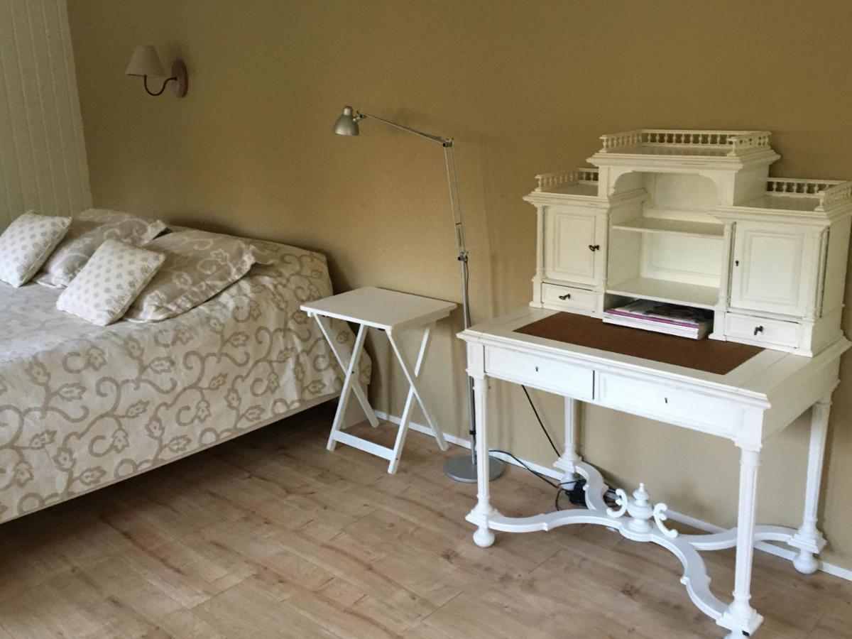 Hoellenmuehle Bed & Breakfast At The Mill Pond Hessisch Oldendorf Esterno foto